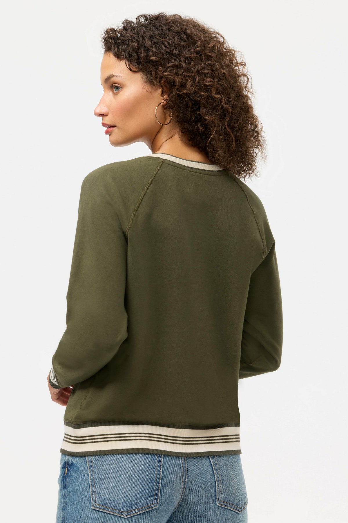 BEE ACTIVE RAGLAN CREW NECK SWEATSHIRT