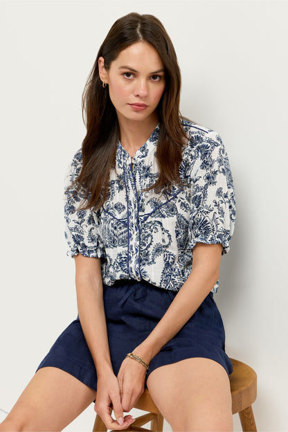 SHORT SLEEVE WESTERN SHIRRED YOKE BLOUSE
