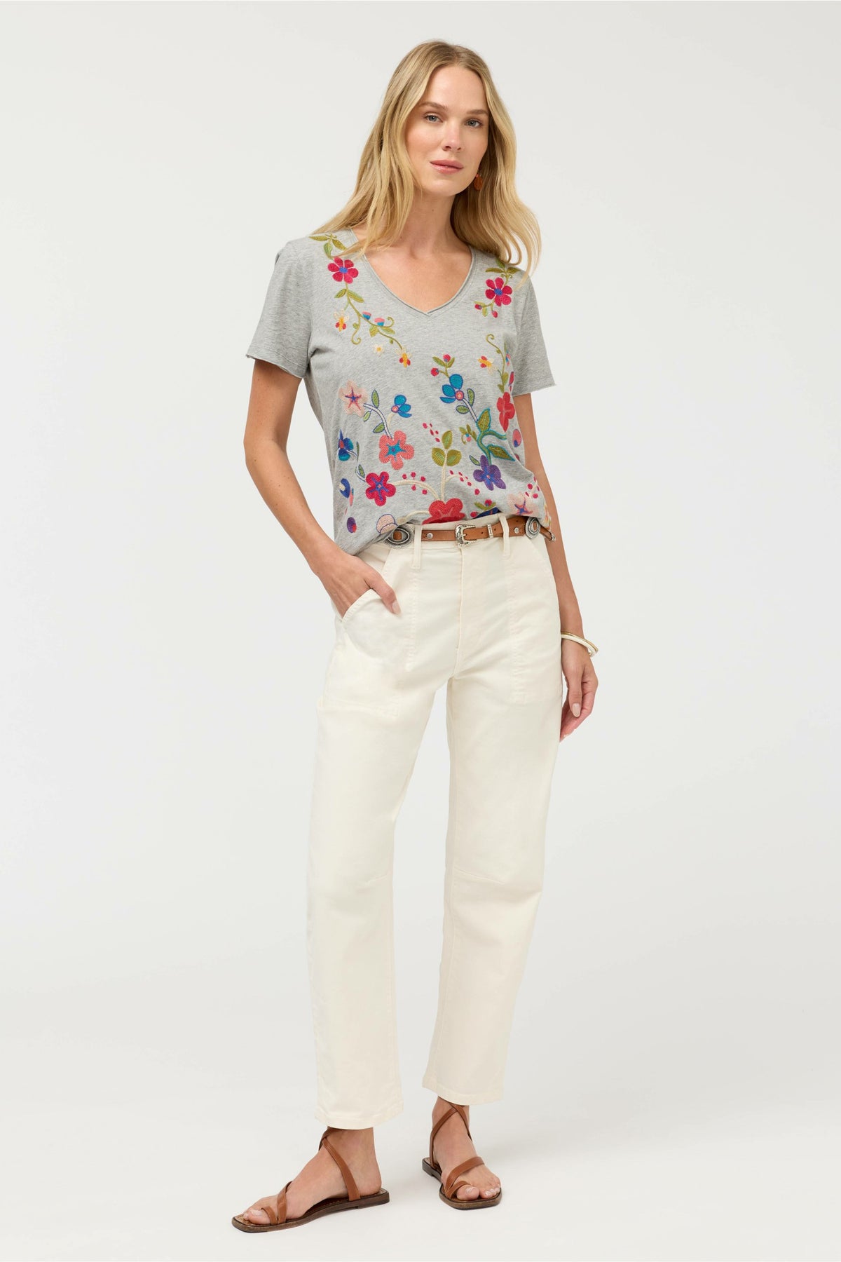 ESTRELLA EVERYDAY TEE