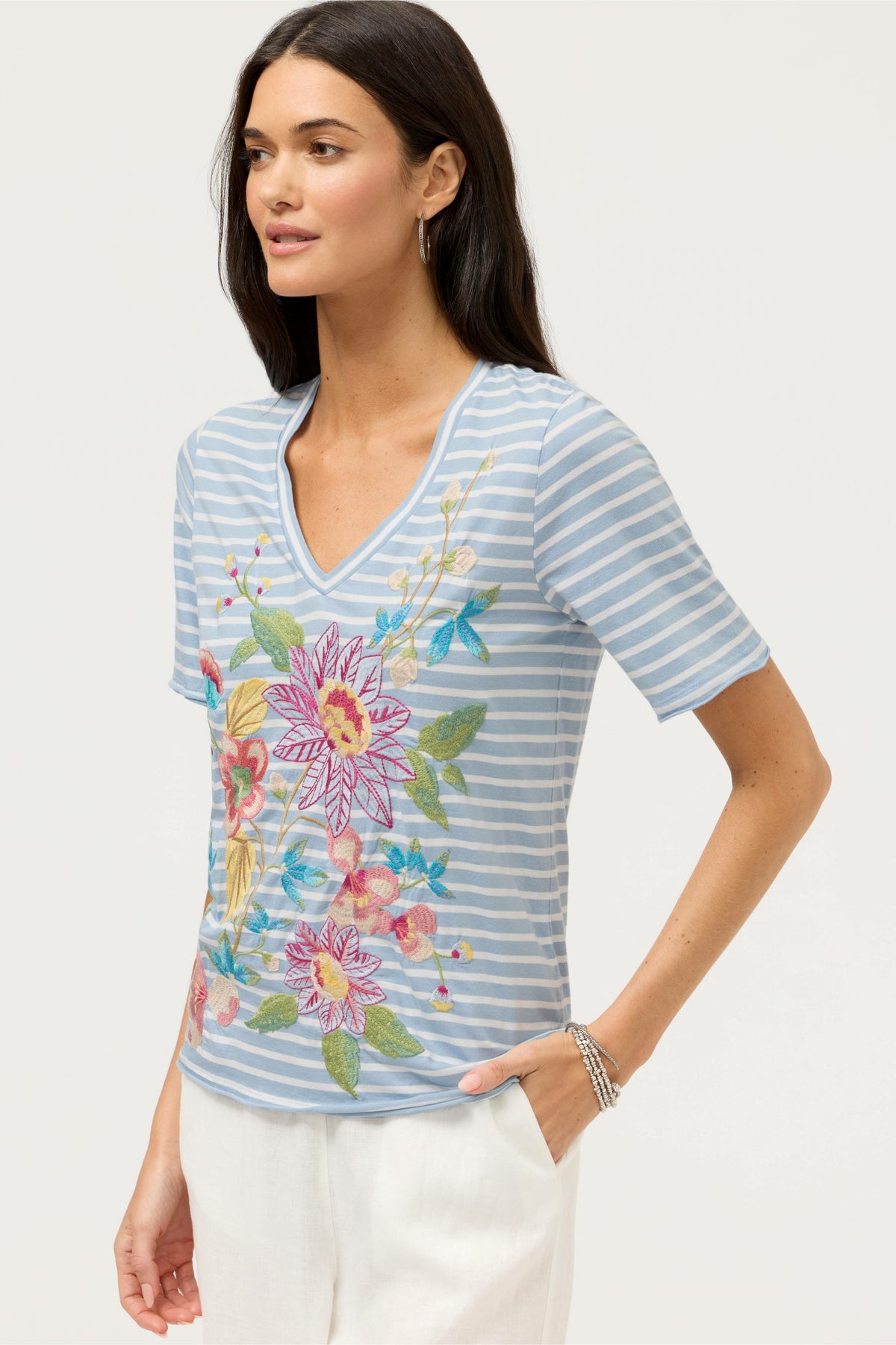 RAW HEM V-NECK TEE
