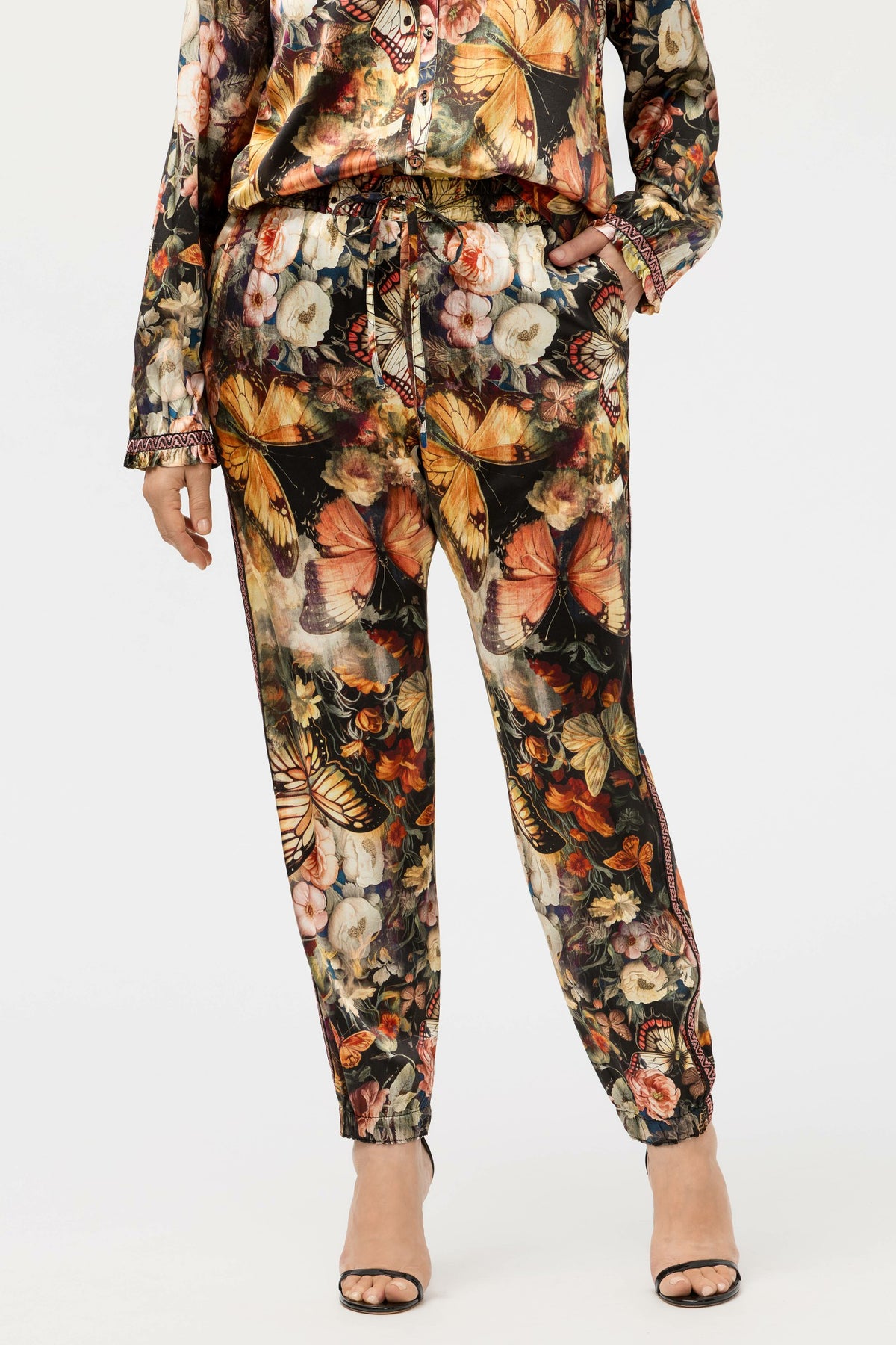 GENORA JOGGER
