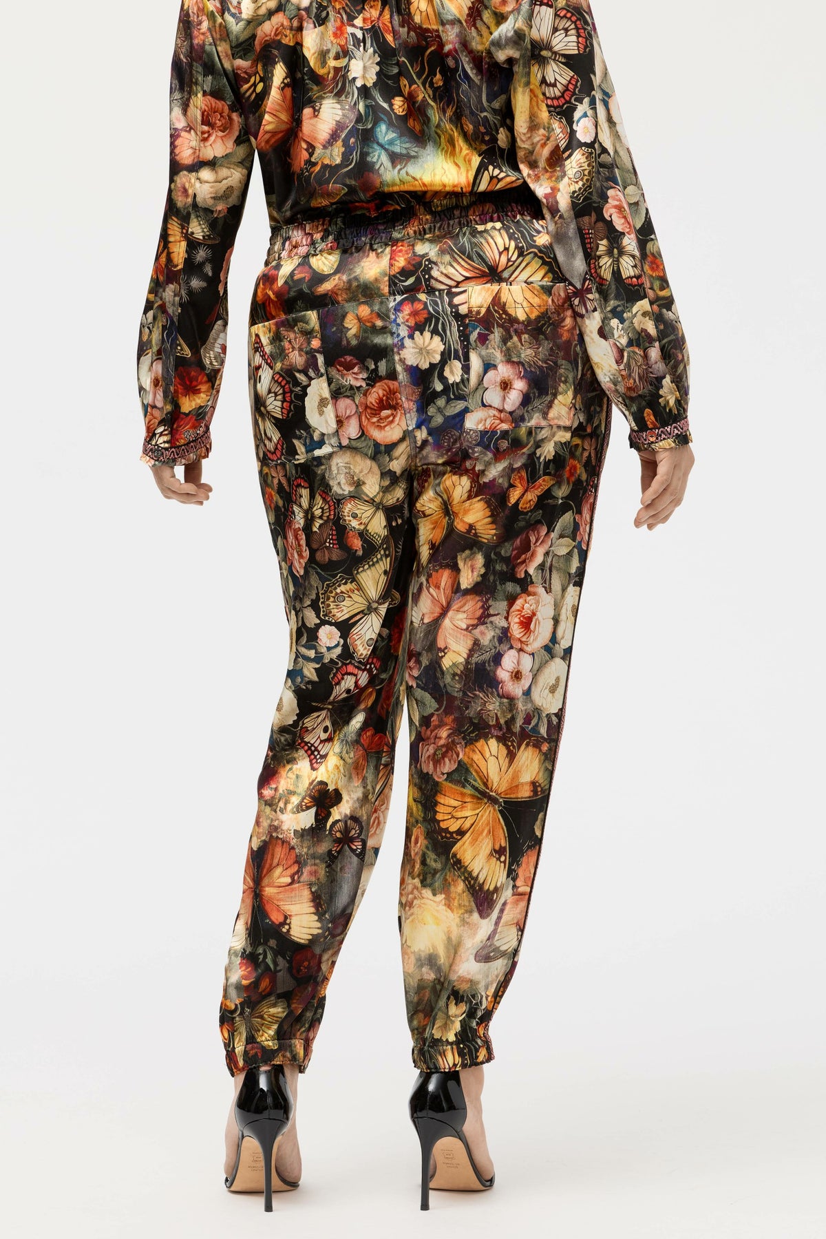 GENORA JOGGER