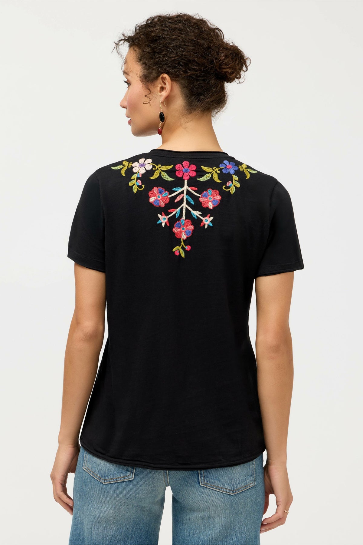 ESTRELLA EVERYDAY TEE