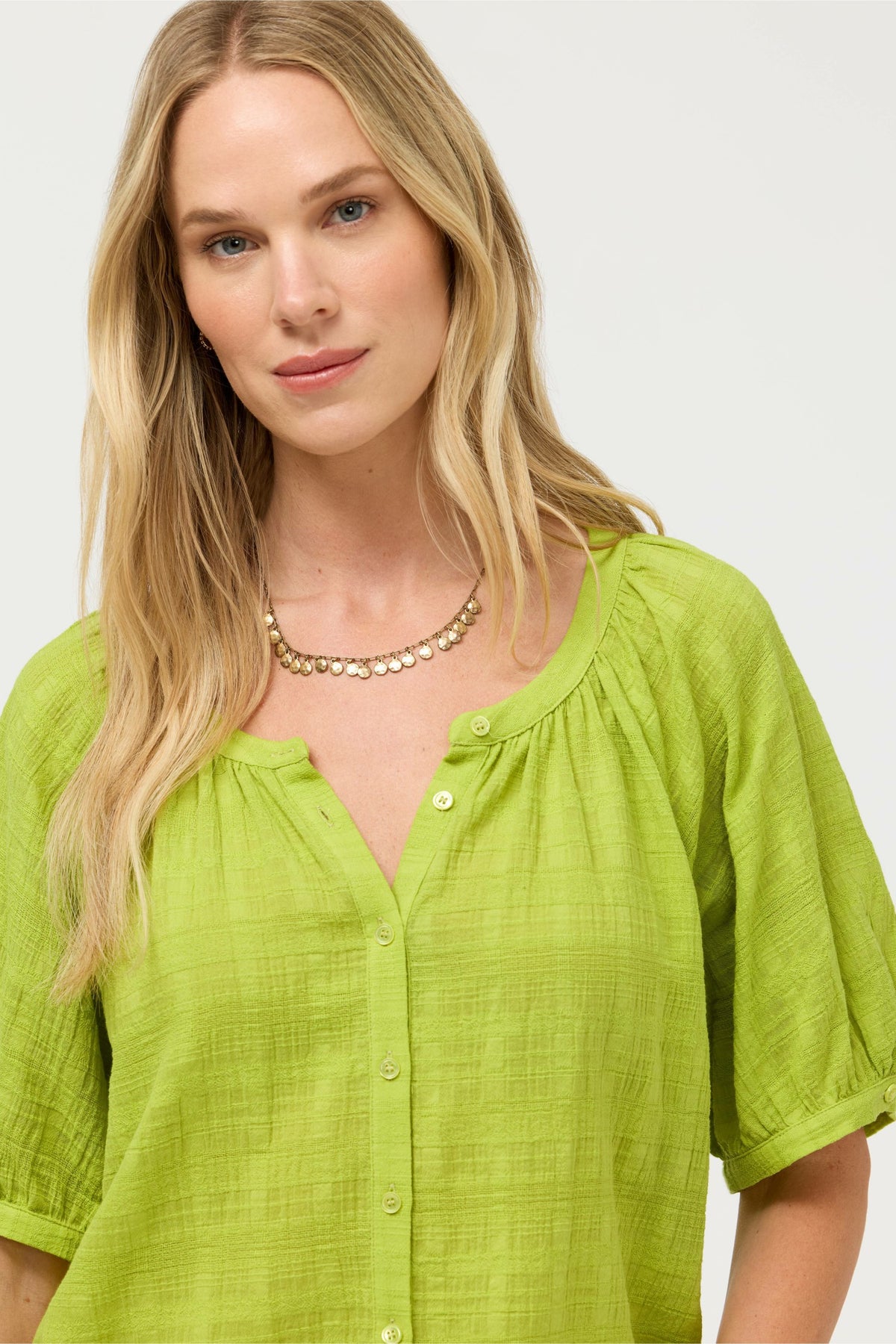 AVAH BUTTON DOWN SHIRT