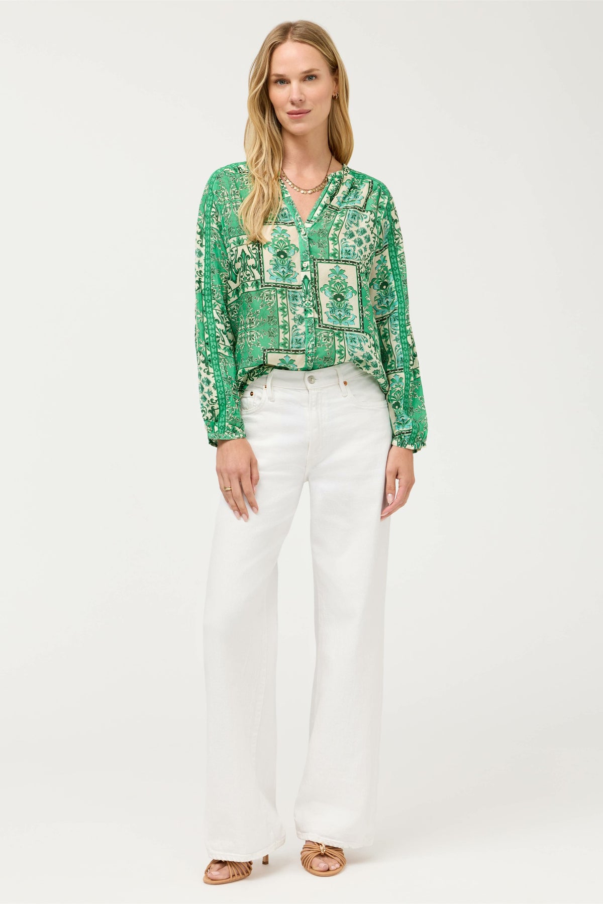 ELLEN BUTTON UP