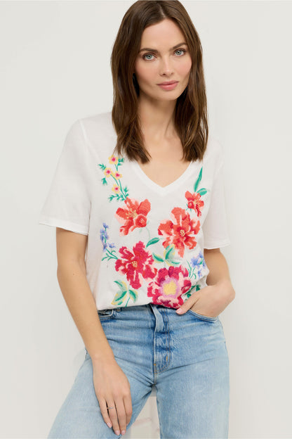 CELIORA RAW HEM V-NECK TEE