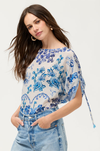 RUCHED SLEEVE BLOUSE