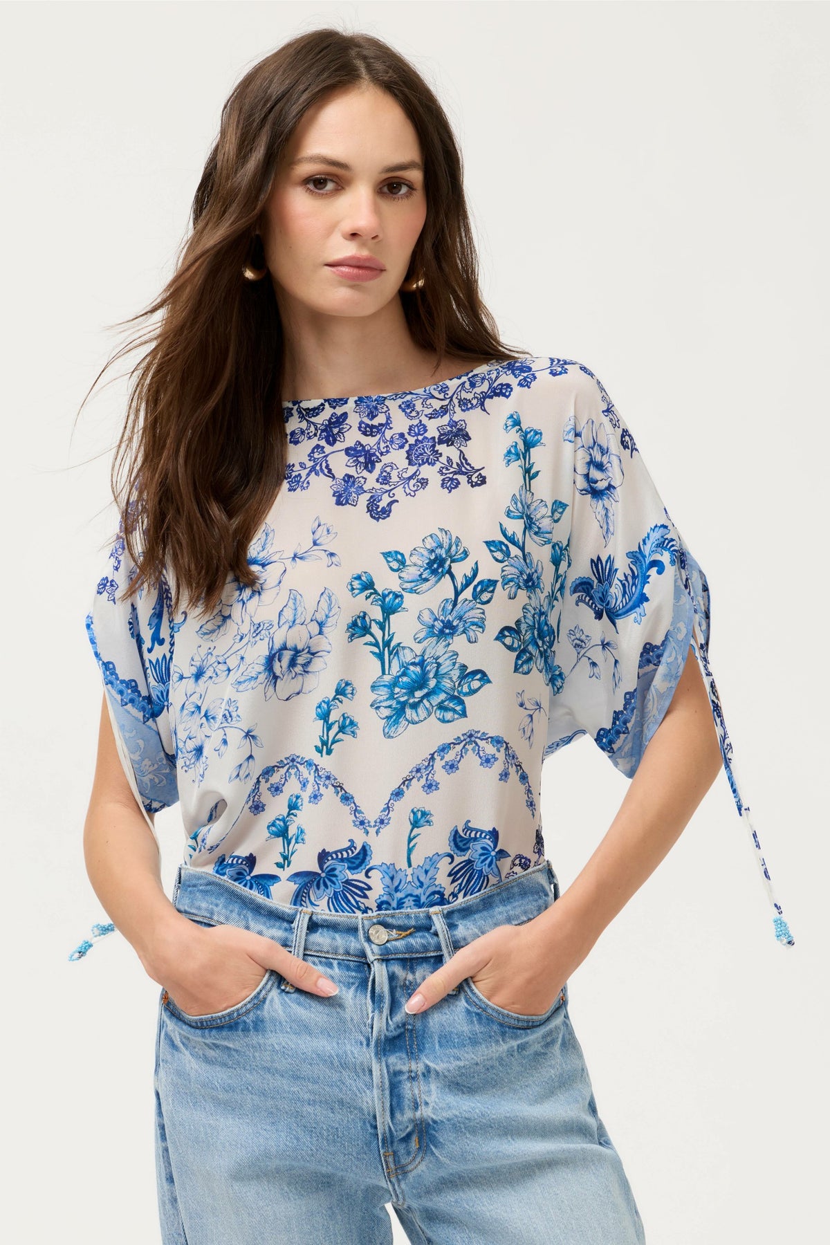 RUCHED SLEEVE BLOUSE