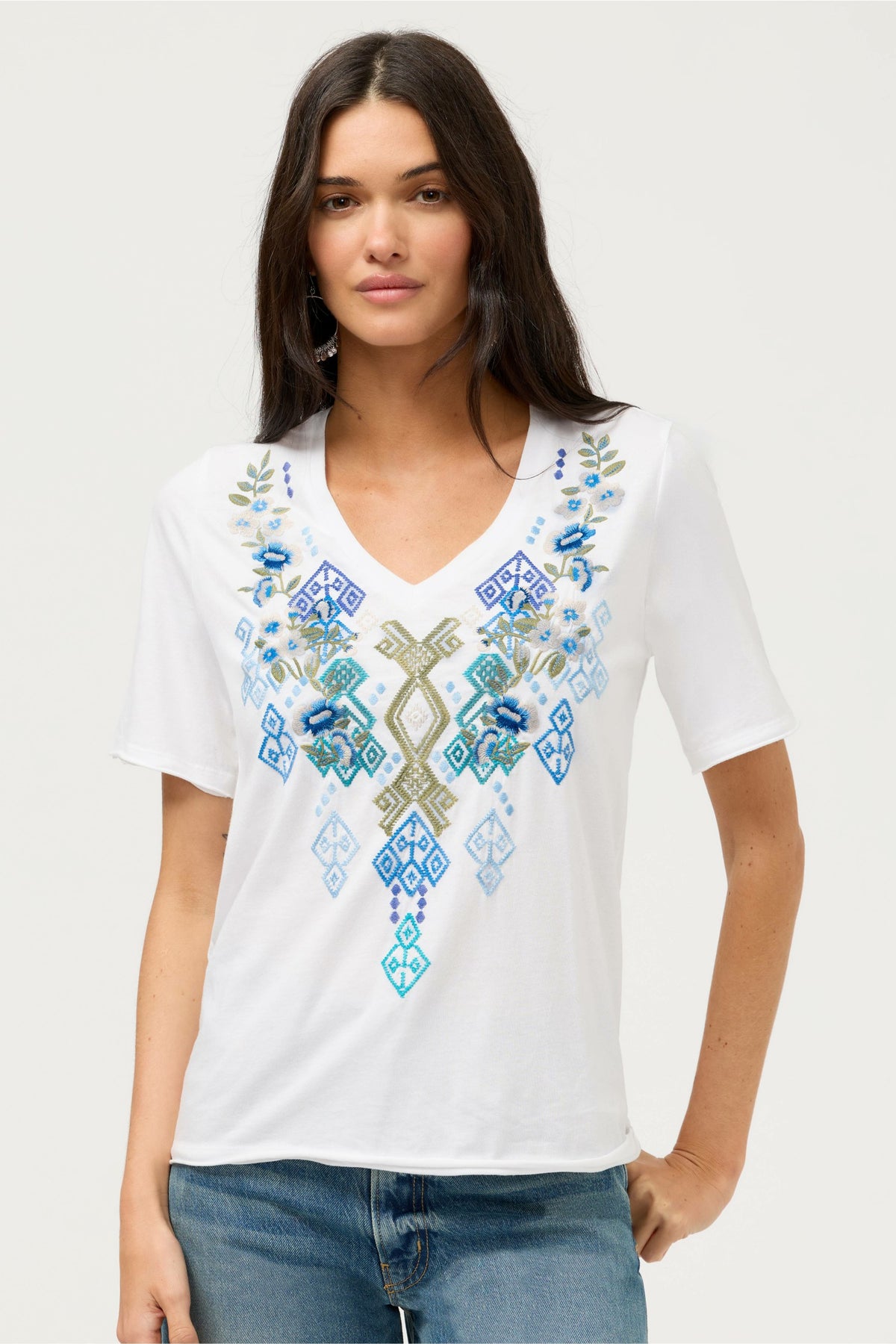 RAW HEM V-NECK TEE