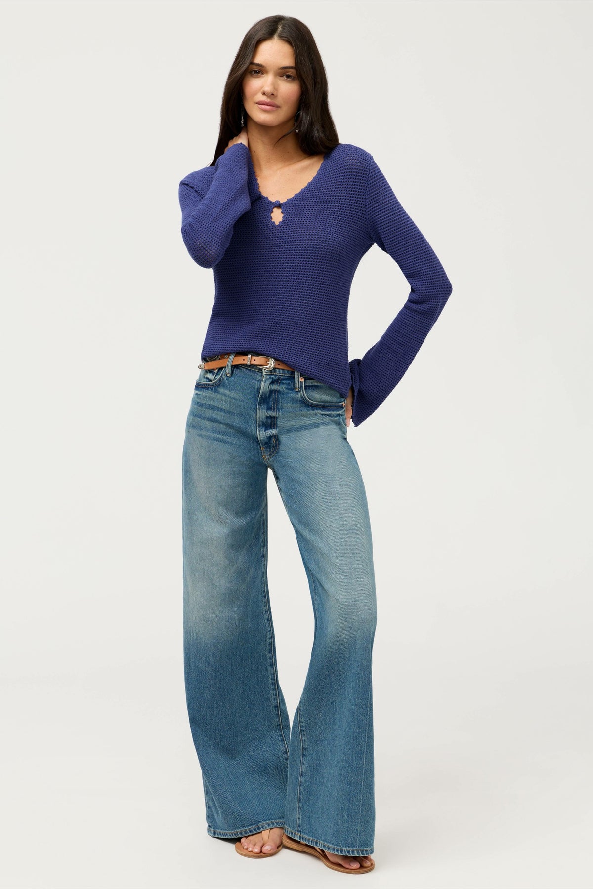 THE KEYHOLE PULLOVER