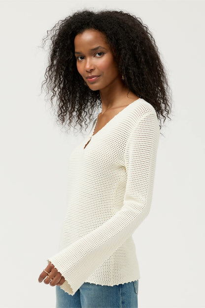 THE KEYHOLE PULLOVER