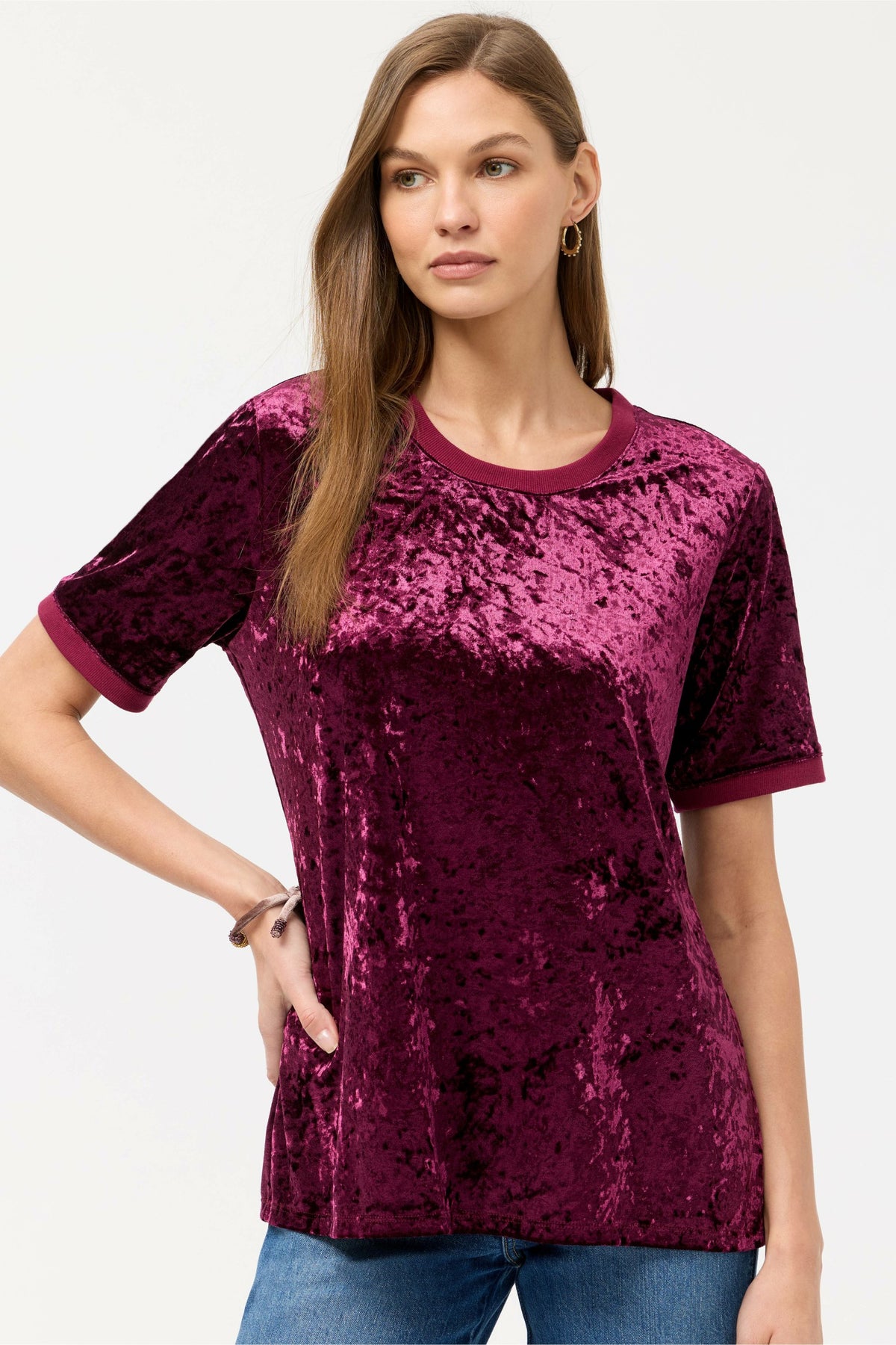 THE VELVET TEE