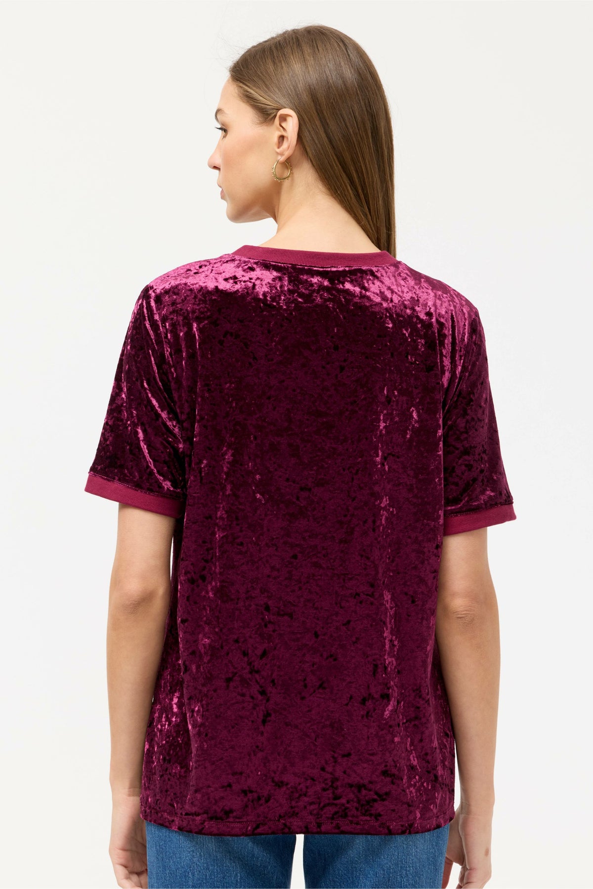 THE VELVET TEE