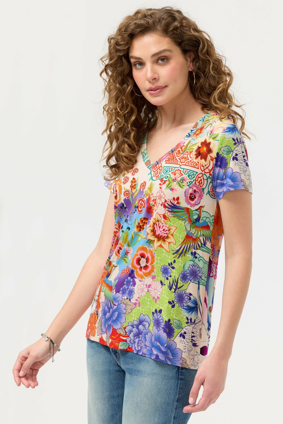 The Janie Favorite Short Sleeve V-Neck Tee