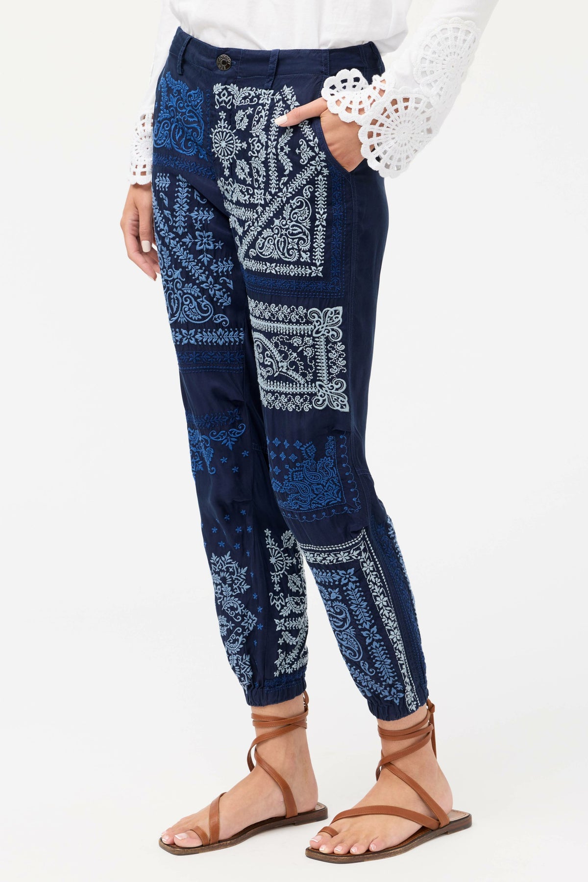 BANDANA EMBROIDERED PANT