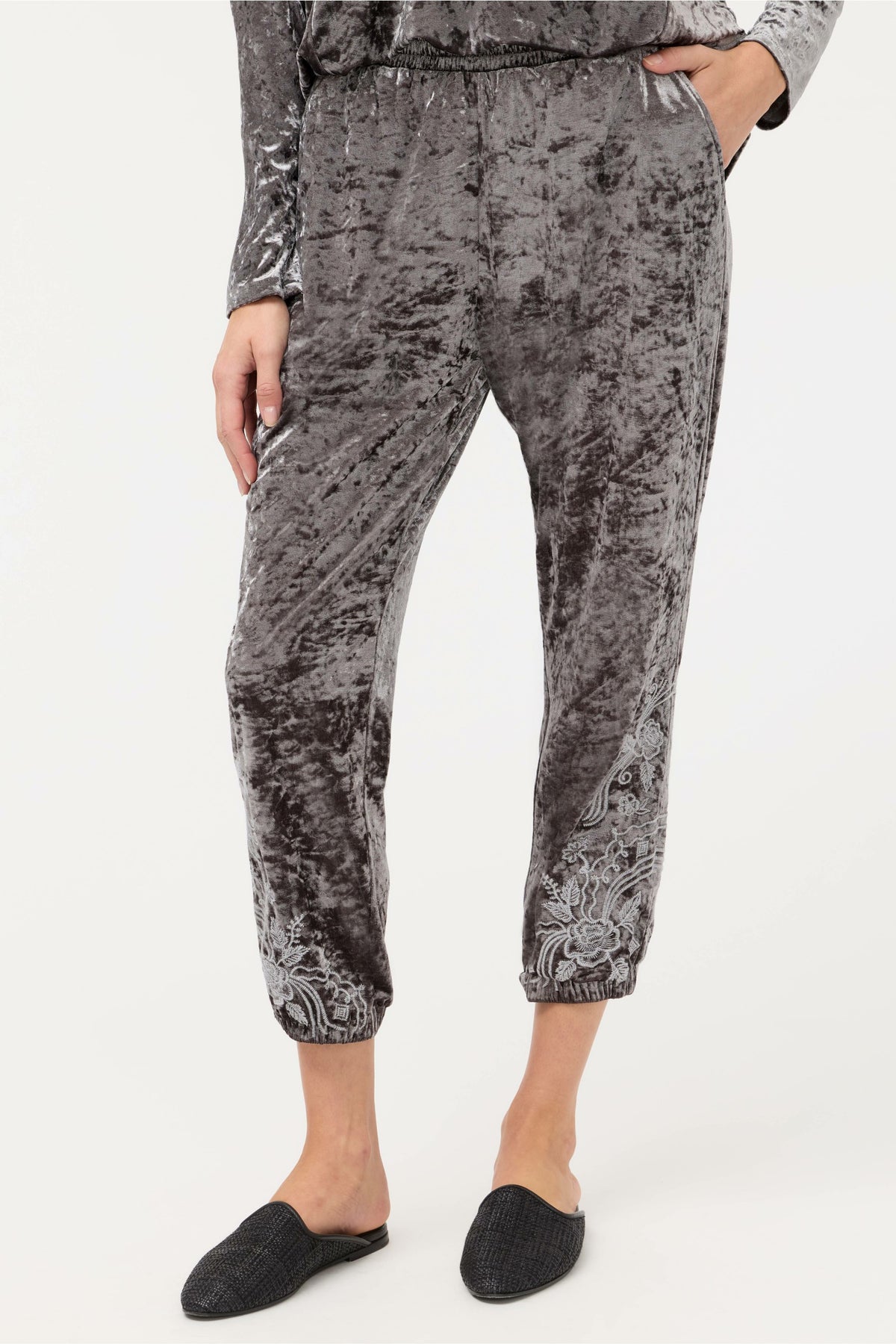 CARMEL CRUSHED VELVET JOGGER