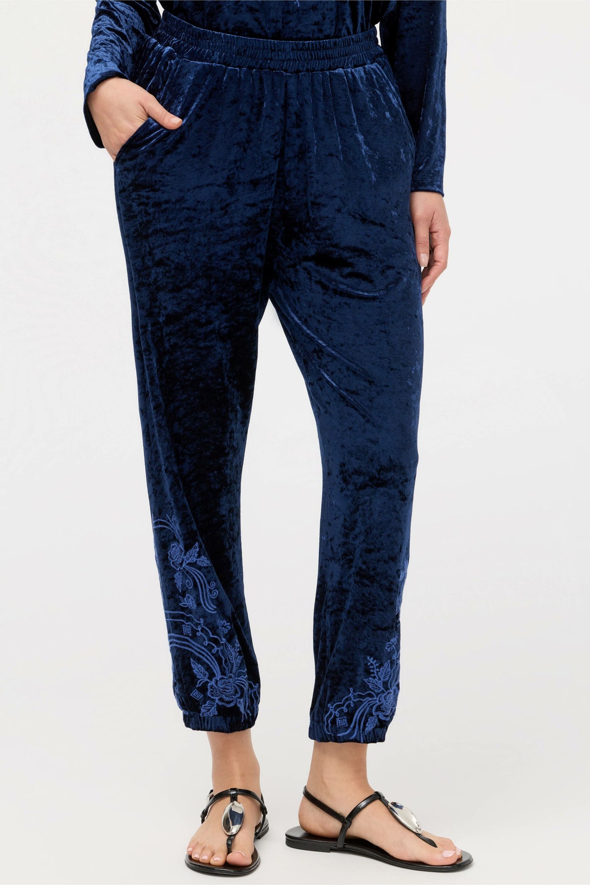 CARMEL CRUSHED VELVET JOGGER