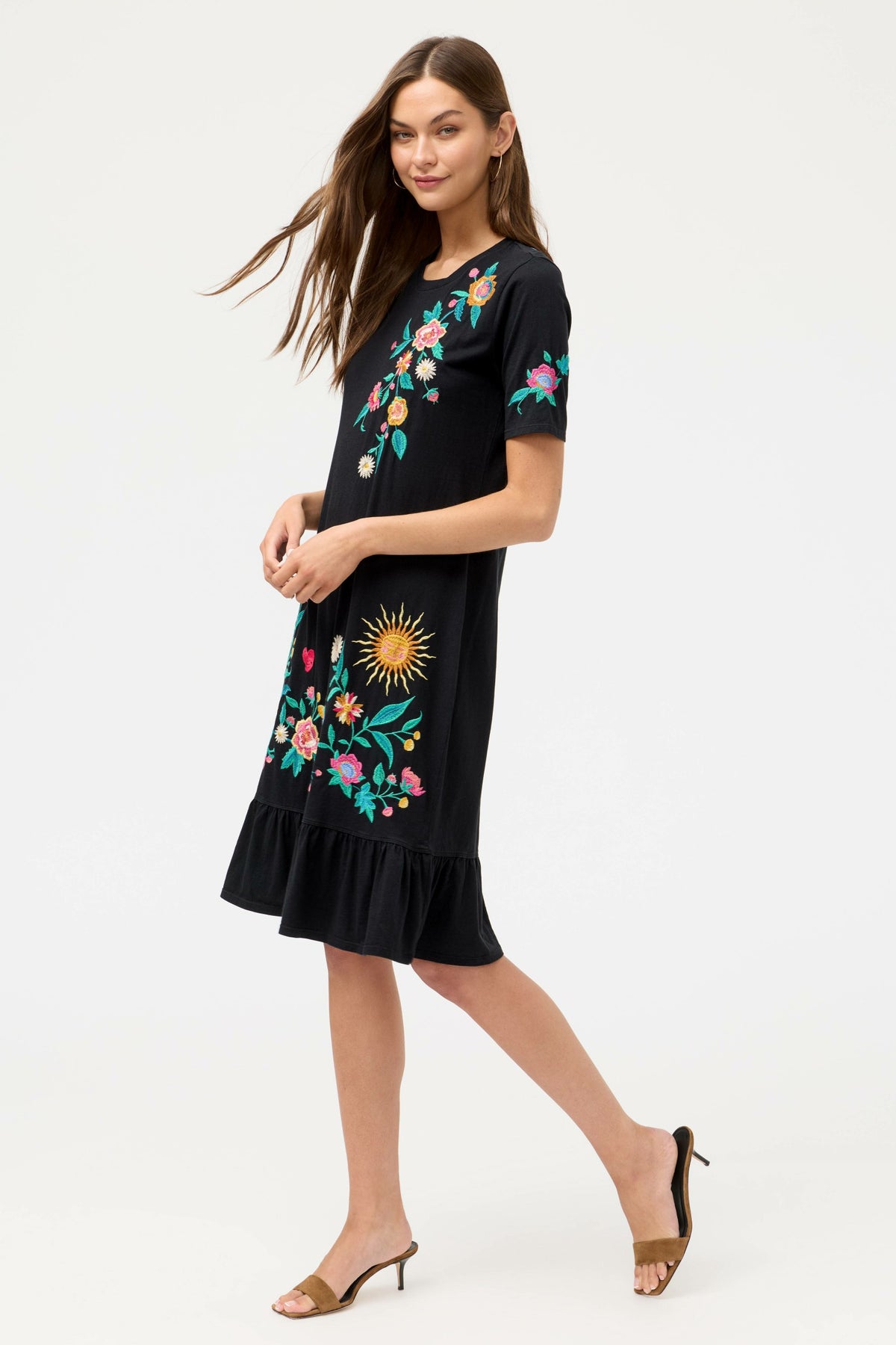 RUFFLE HEM KNIT DRESS